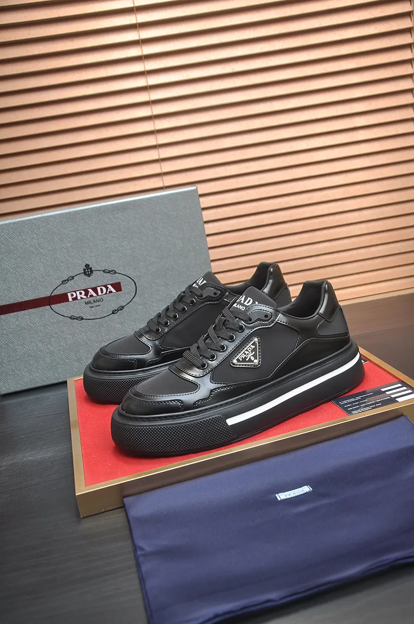 Men's shoes 💰580💶【PRADA】Top original, new season, high quality original goods, top imported calfskin with original imported glue, imported cowhide inside with original cowhide feet, original outsole! Quality guaranteed! Code 38-45 (45 customized)